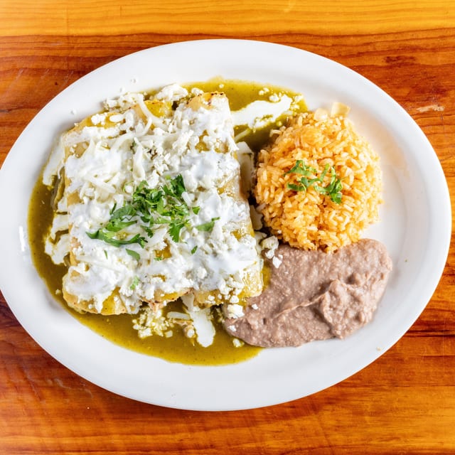 Enchiladas Verdes.